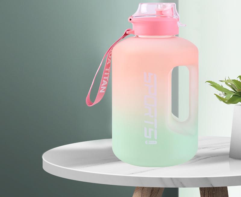 Customized color logo large capacity gym outdoors sports kettle water cup bottles